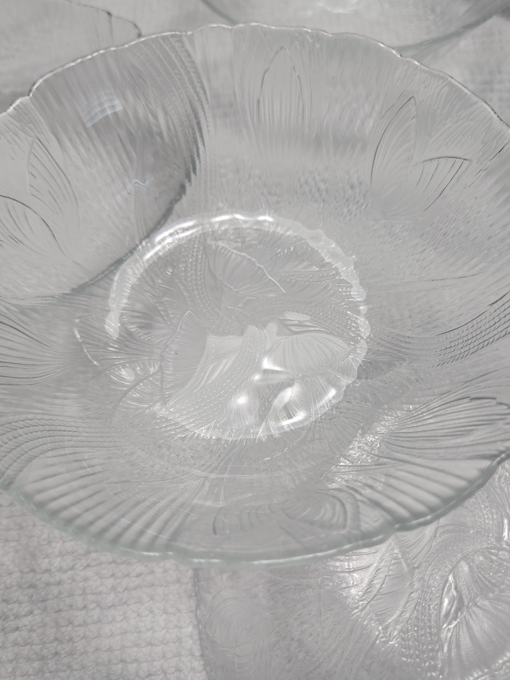 Clear Etched Glass Dessert Bowls - Set of 6 - Picture 5 of 5